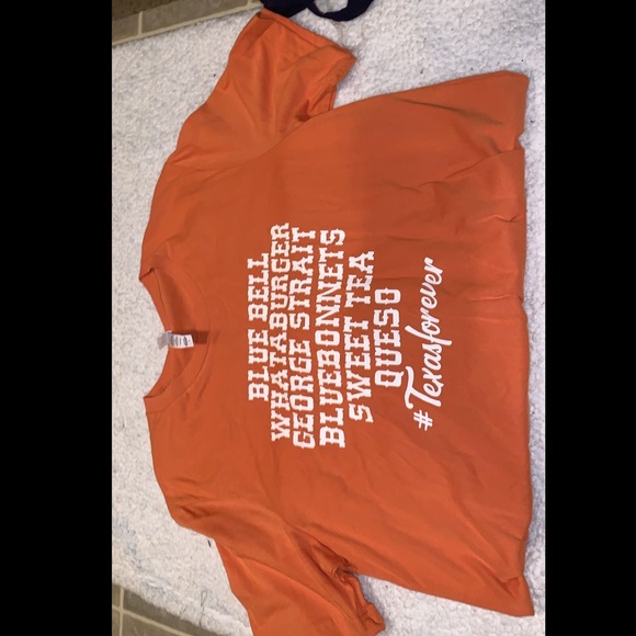 Clothes - Picture 8 of 8